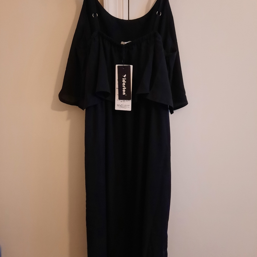 Dress black long Small, New and beautiful!
